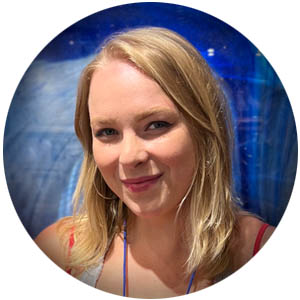 Grace Kerlin art consultant Wyland Galleries Sarasota Grace Kerlin art consultant Wyland Galleries Sarasota